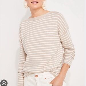 Vineyard Vines Beige and White Striped Sweater